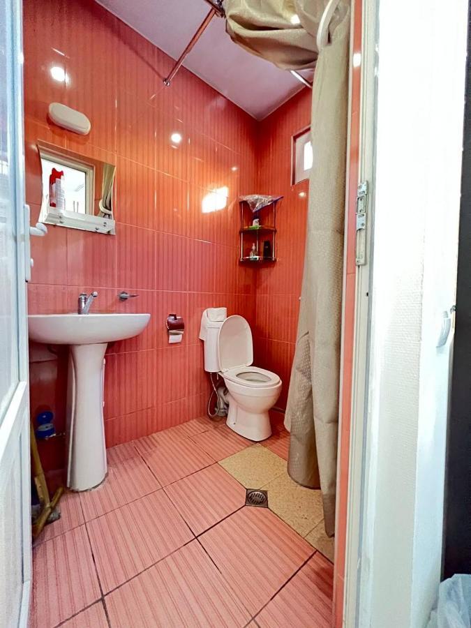 "Modeli" Hostel Tbilisi Esterno foto