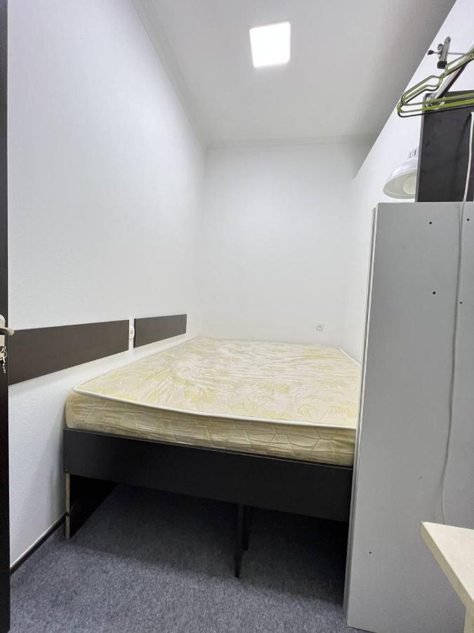 "Modeli" Hostel Tbilisi Esterno foto