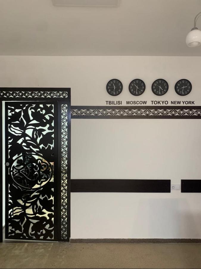 "Modeli" Hostel Tbilisi Esterno foto